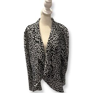 Heimish U.S.A. Leopard print black and white jacket blazer 3X